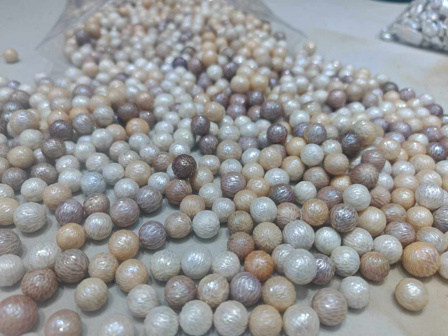 Freshwater Edison Dragon pearl 9-10mm Multiple color