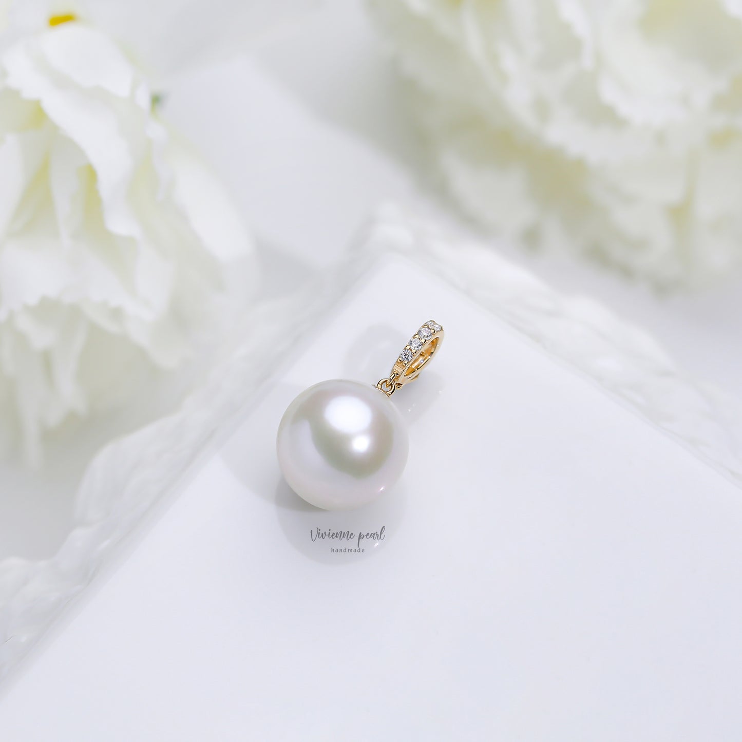 14-15 pendant (only) white fresh water pearl 18K gold with diamond-PF902