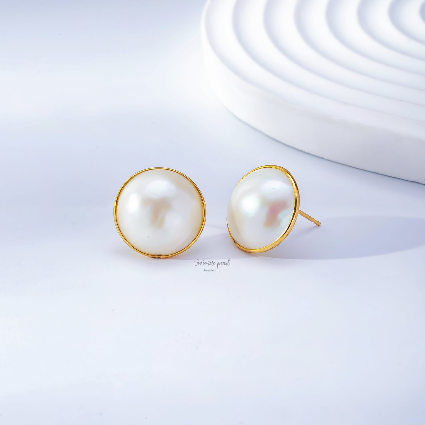 15-16 ear stub cream white Mabey18K gold-ES902