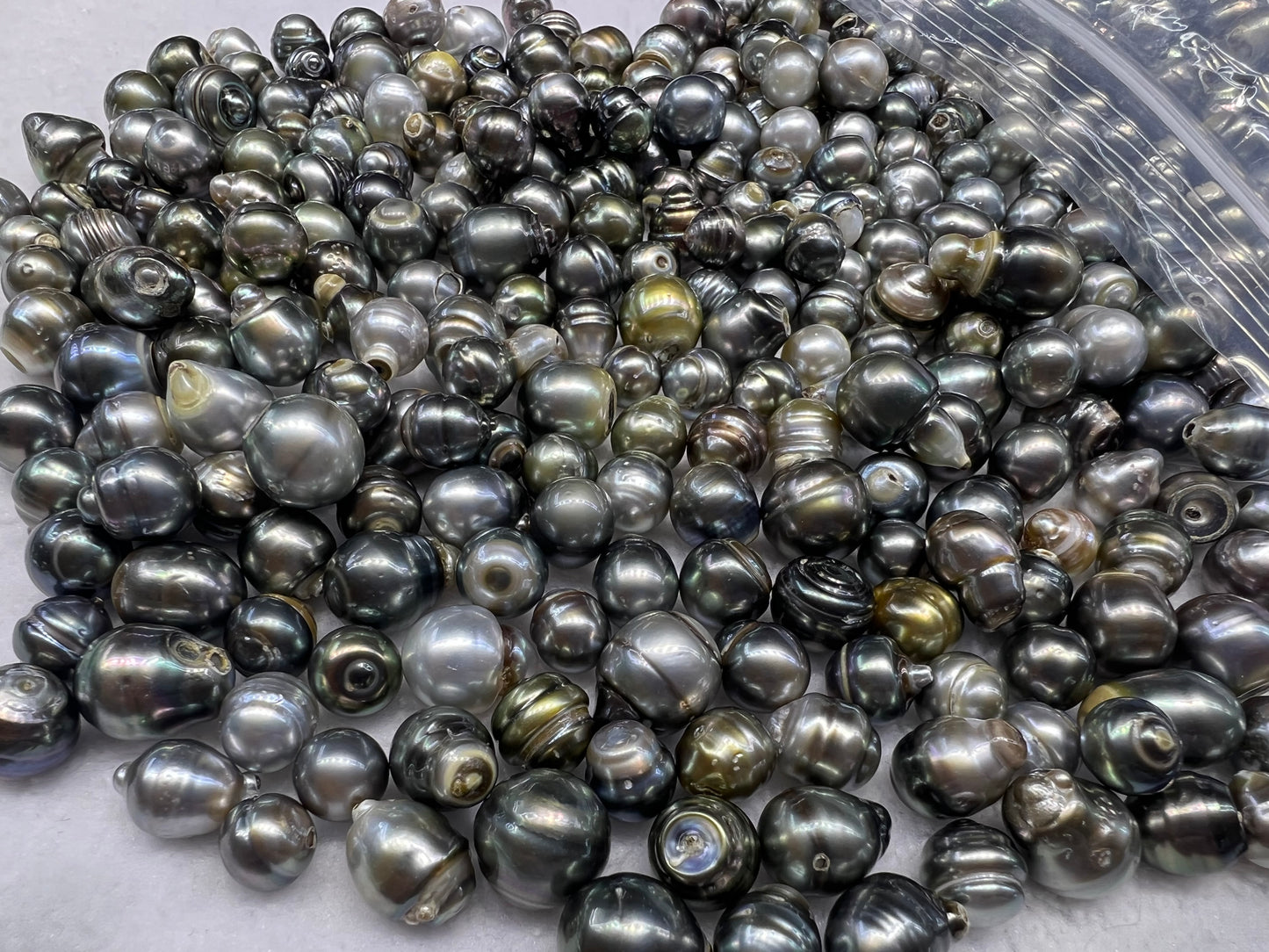 8mm-14mm A Tahitian pearl