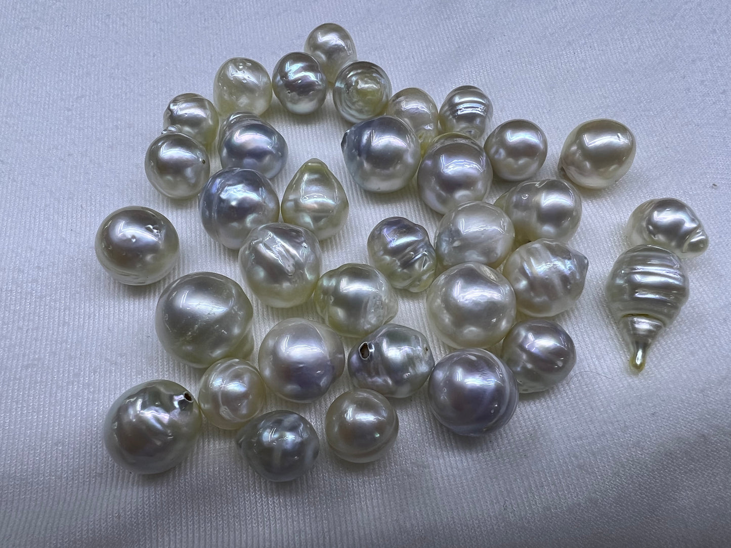 8mm-13mm A Australian White pearl