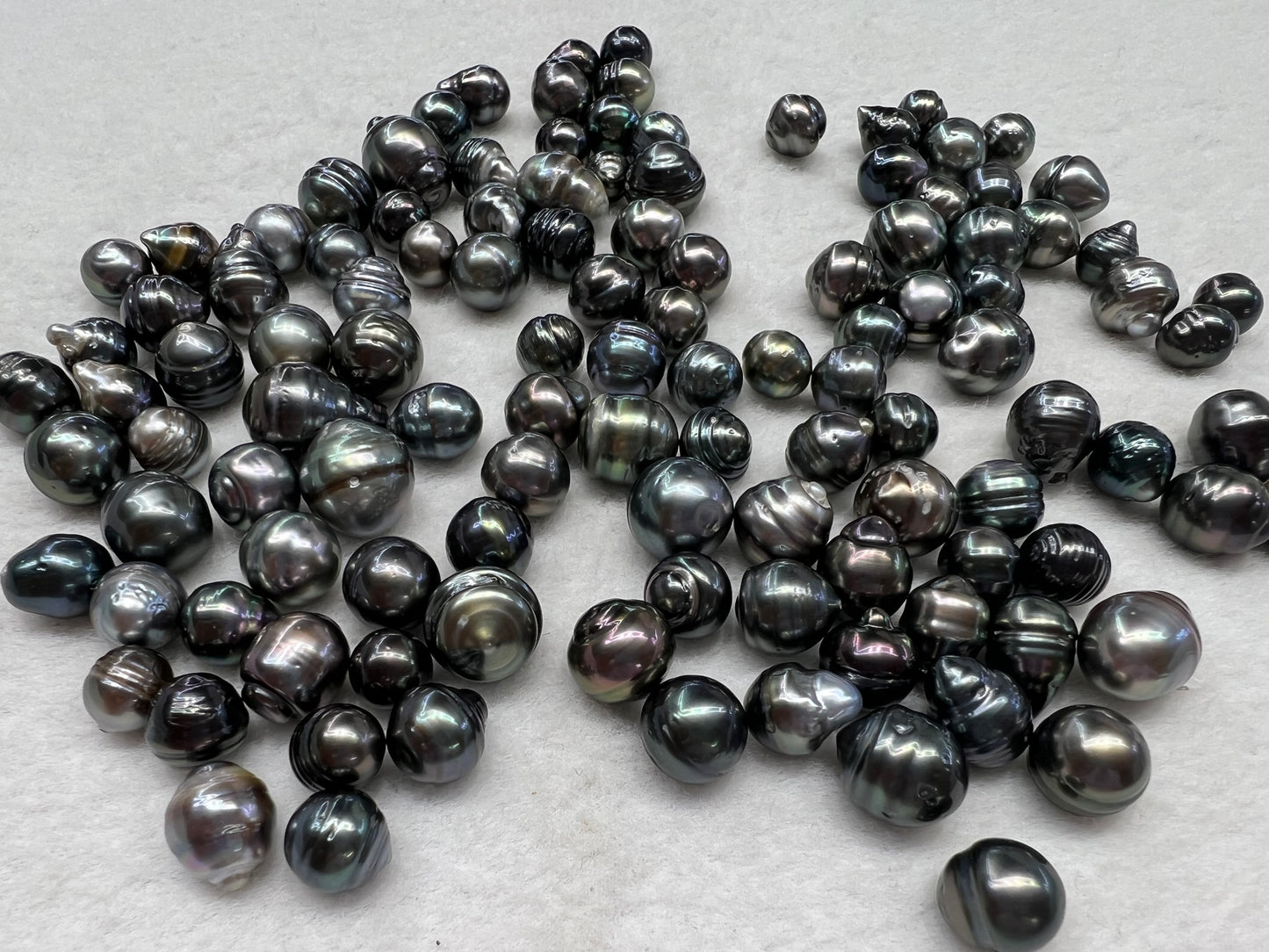 8mm-14mm A Tahitian pearl