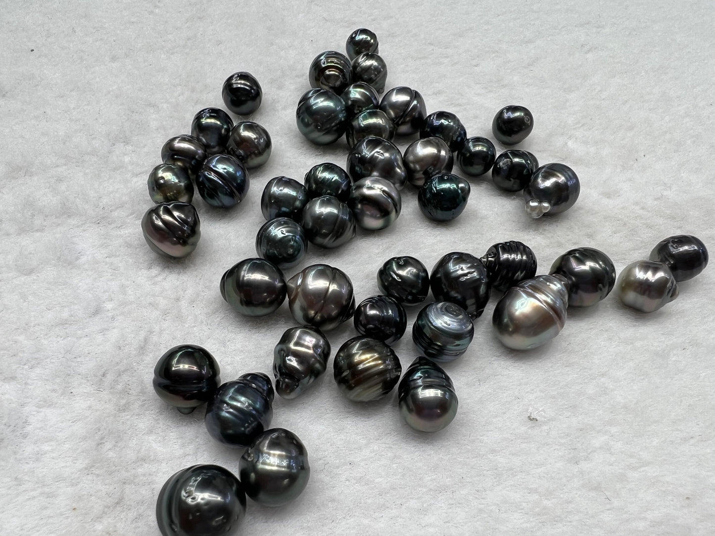 8mm-14mm A Tahitian pearl