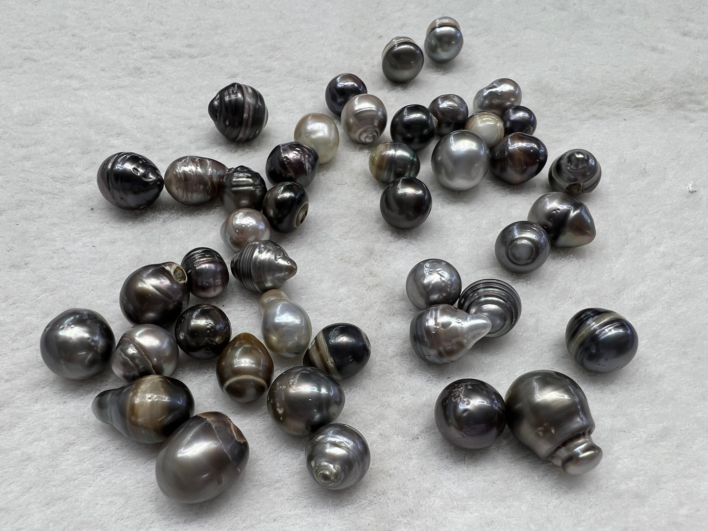 8mm-15mm A Tahitian pearl