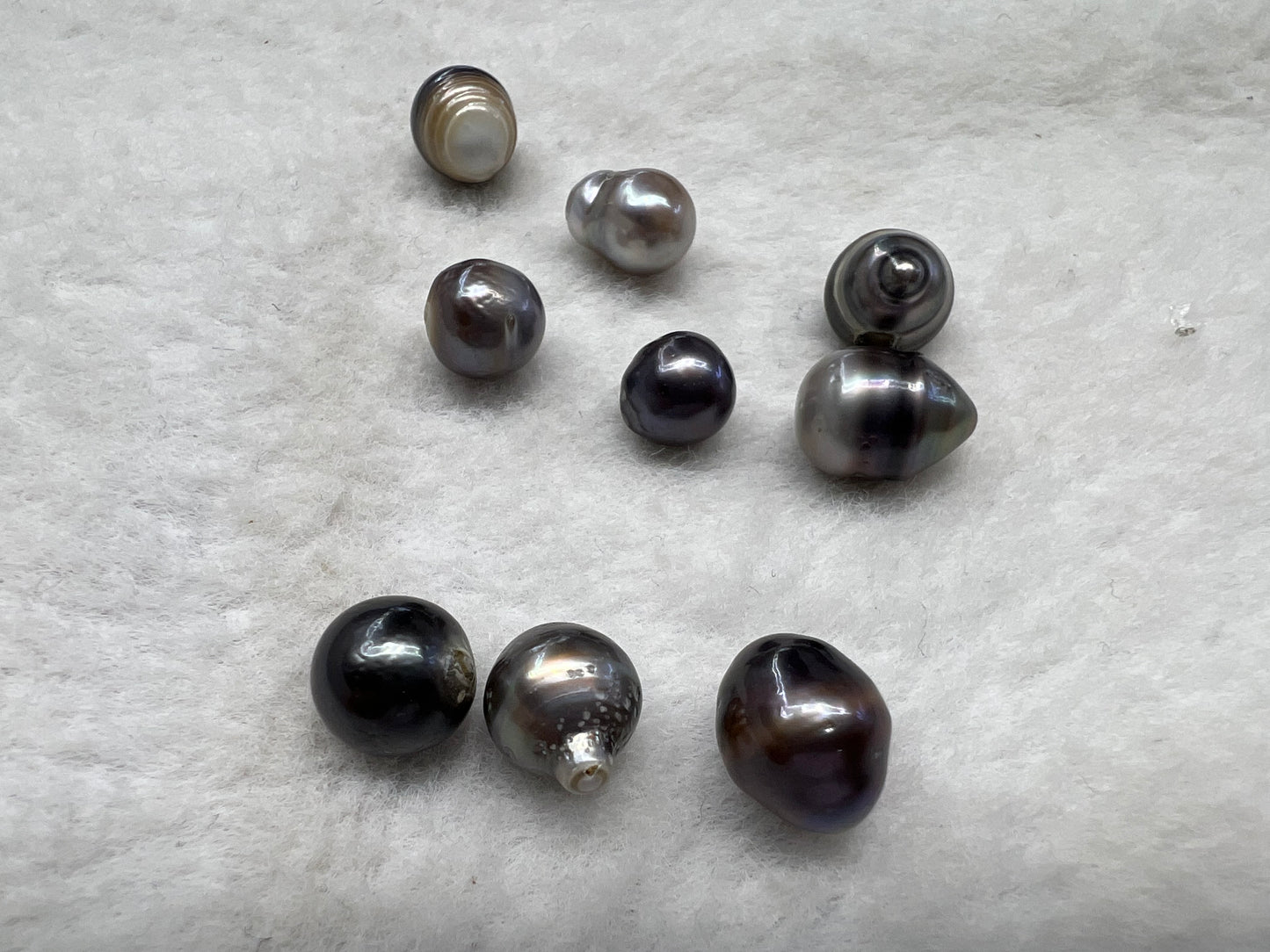 8mm-15mm A Tahitian pearl