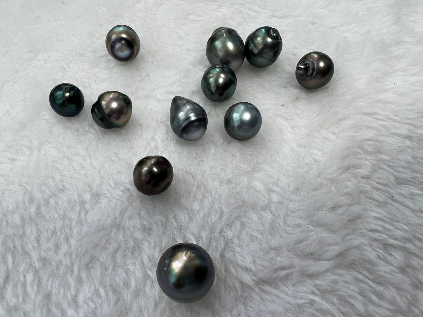 8mm-13mm A Tahitian pearl