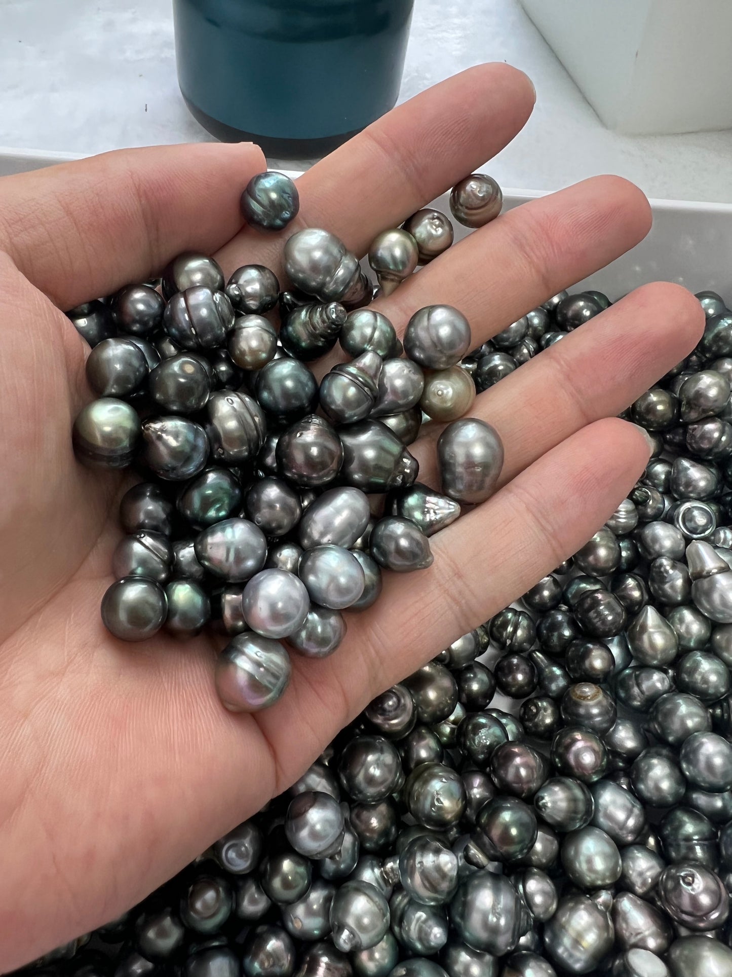 8mm-13mm A Tahitian pearl