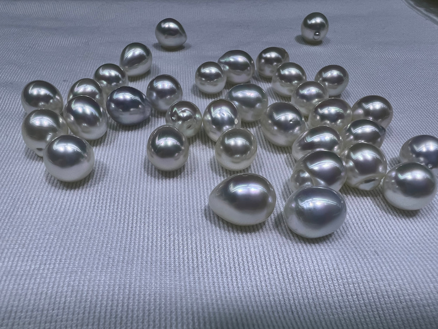 8mm-11mm AAA Australian White pearl