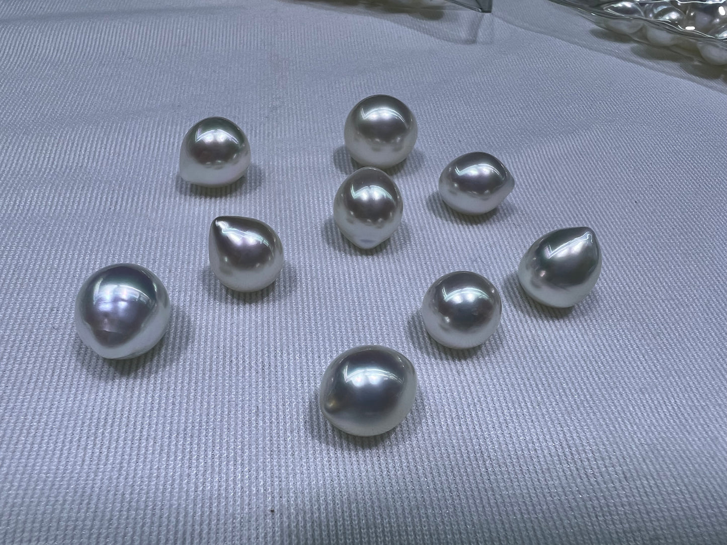 8mm-11mm AAA Australian White pearl