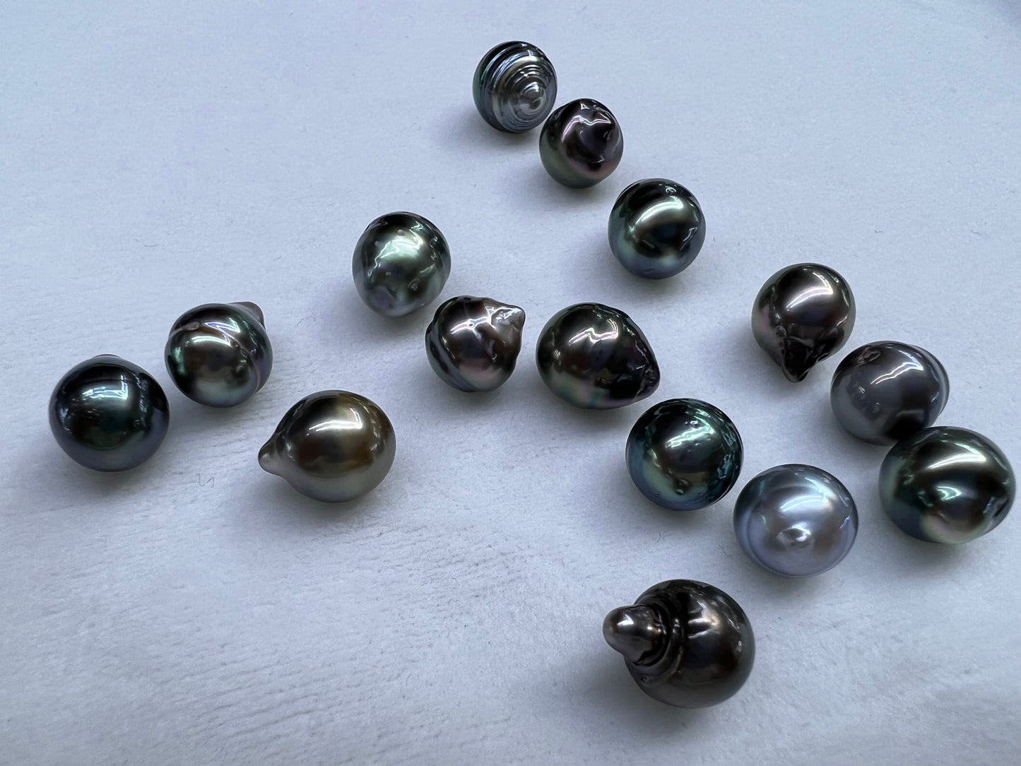 9mm A Tahitian pearl