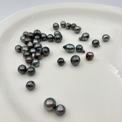 Seawater pearls Tahitian pearls