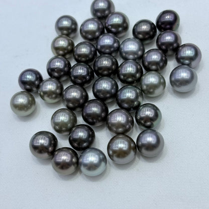 Seawater pearls Tahitian pearls