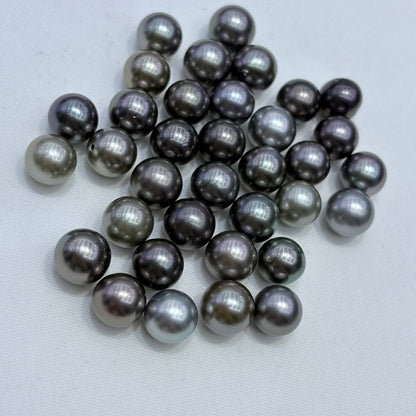 Seawater pearls Tahitian pearls